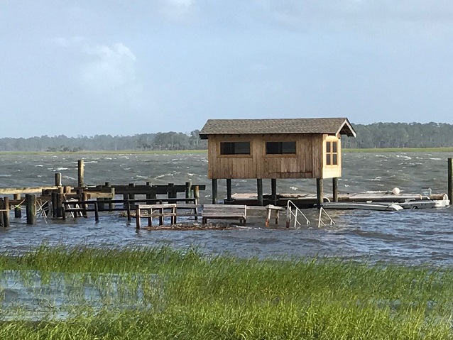 How to prepare your boat lift for hurricanes and storms!